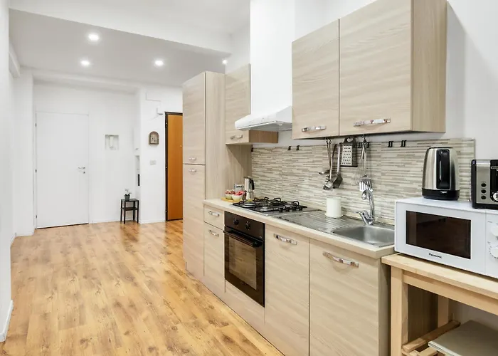 Trieste Home! Рим